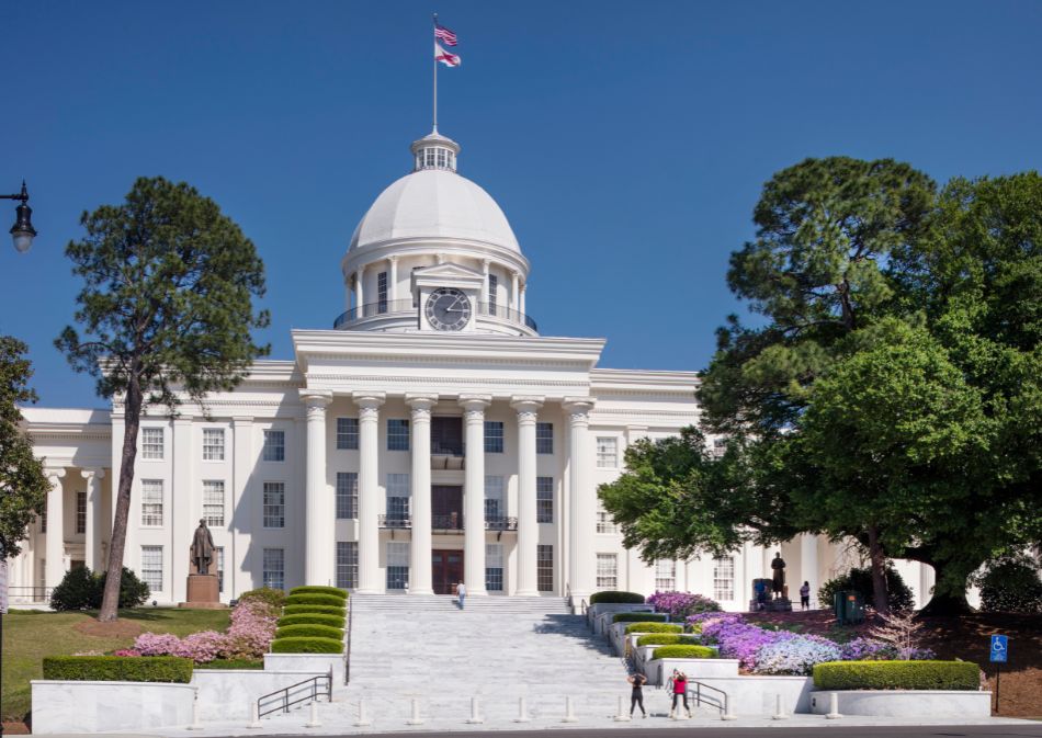 Montgomery  The Alabama State Capitol