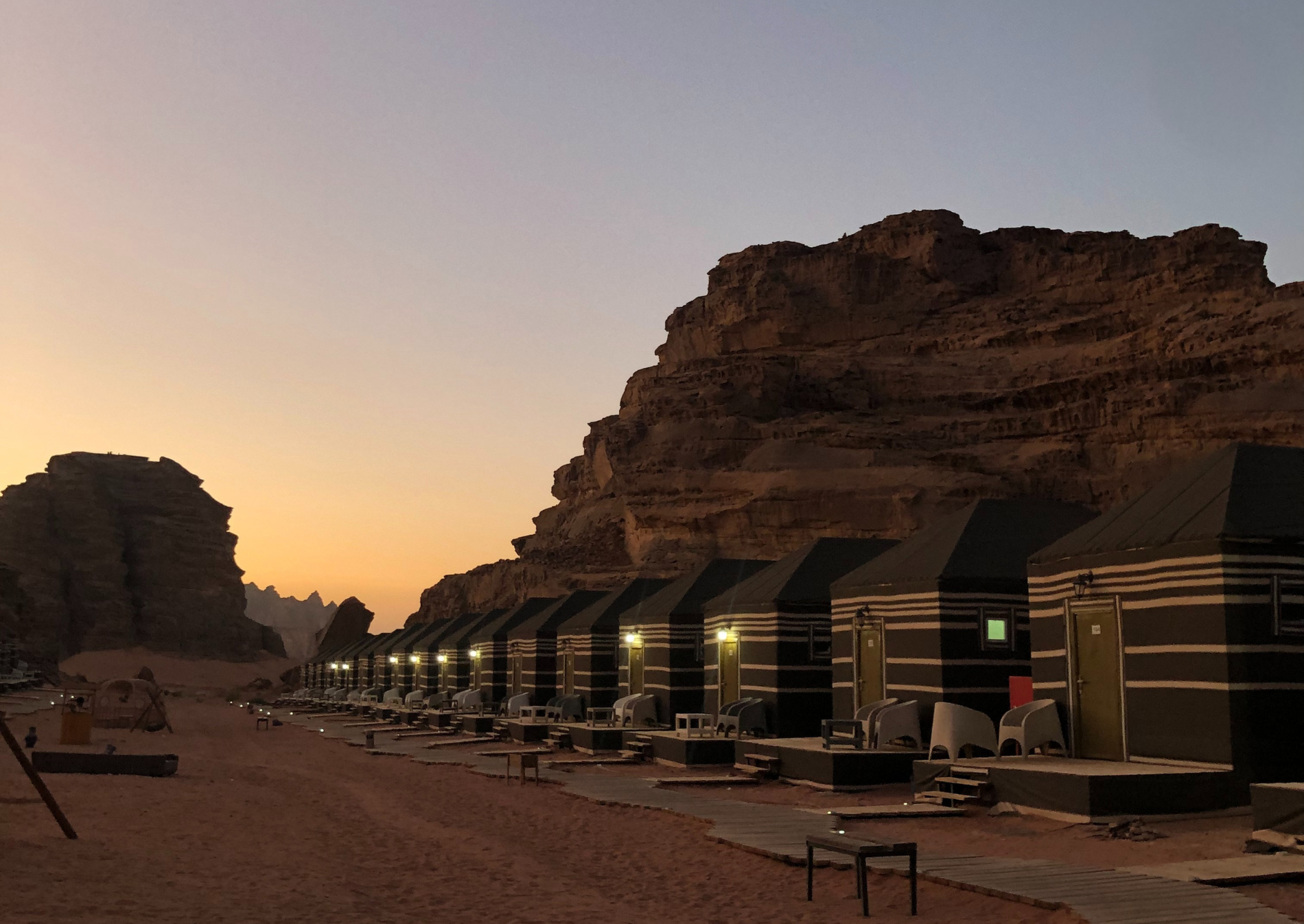 campo-tendato-wadi-rum