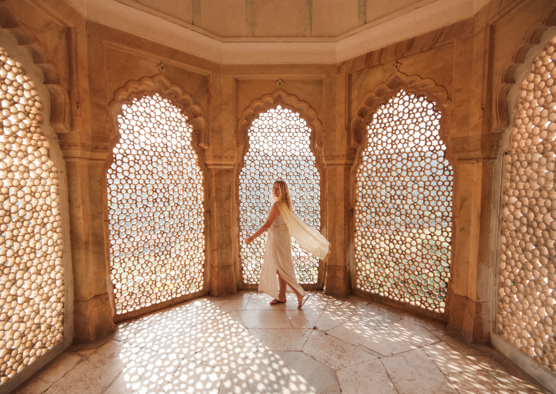 amber-fort-jaipur-rajput