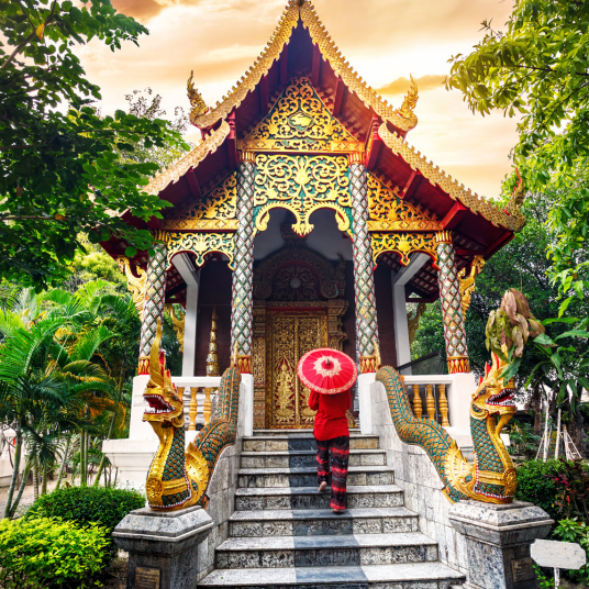 Hanoi, Mai Chau, Ninh Binh, Halong, Hoi An, Hue, Saigon, Vietname