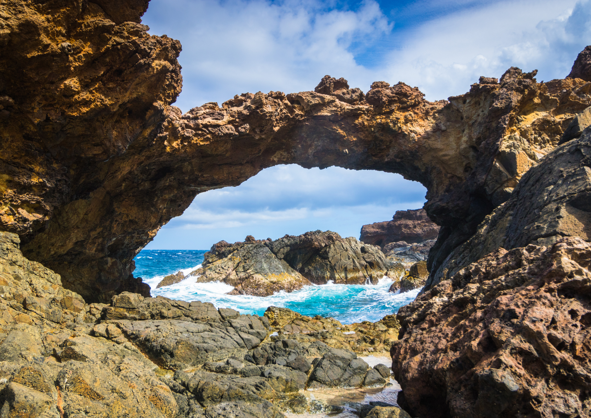 rock-sea-aruba