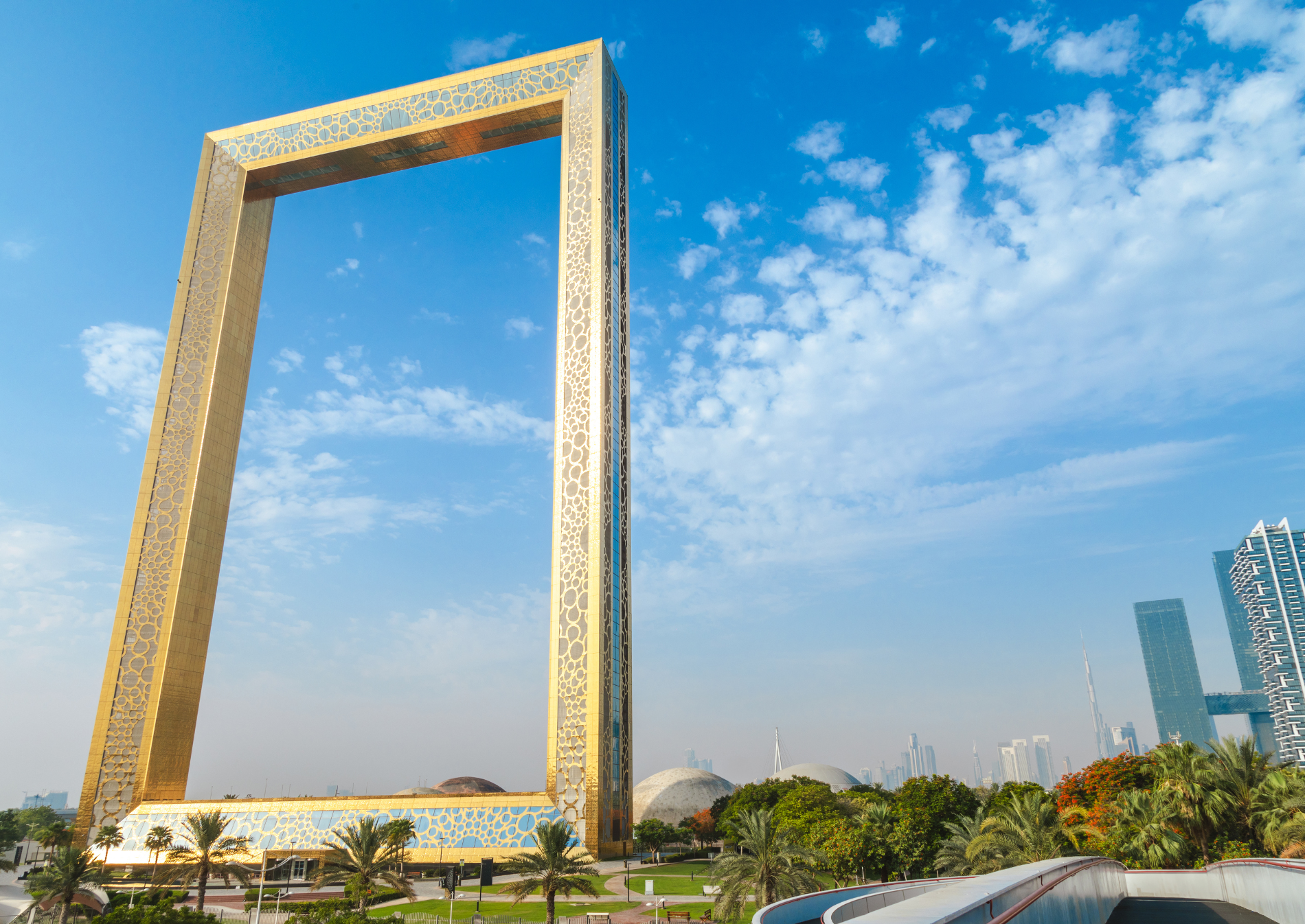 dubai-frame-future-past