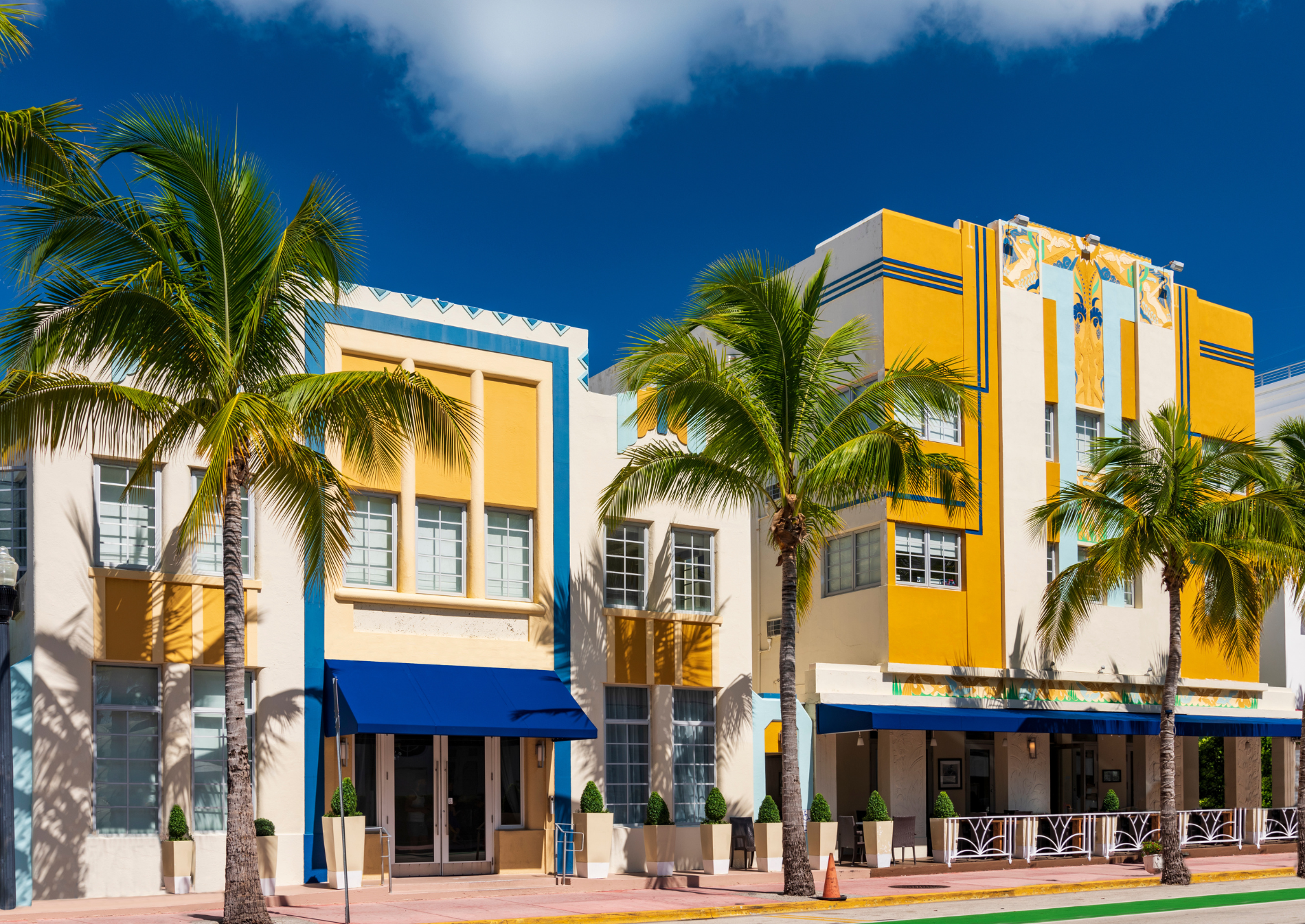 miami-art-deco-facades-architecture-details