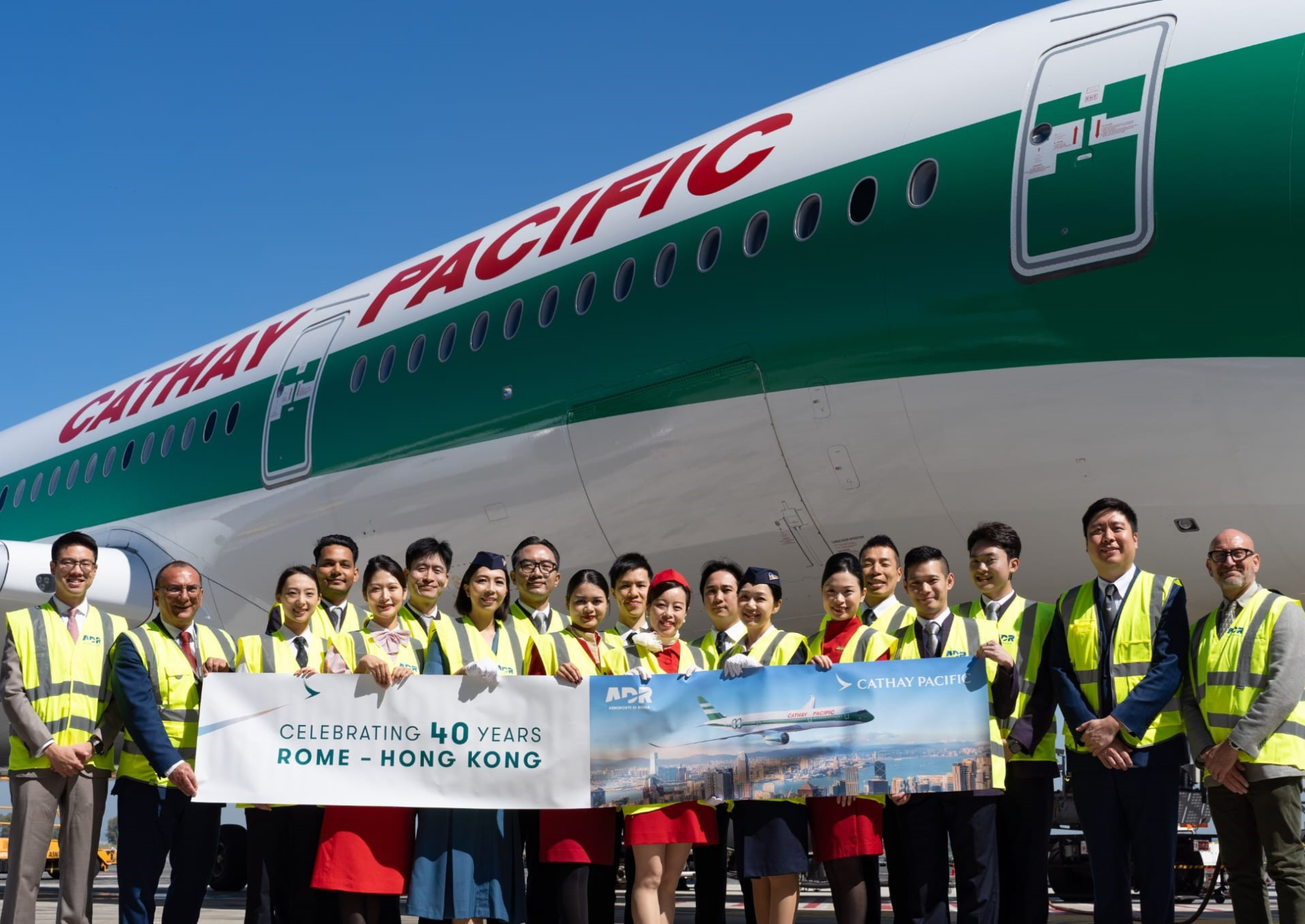cathay-pacific-rome-hong-kong-40-years